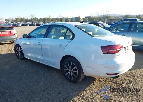 2017 Volkswagen Jetta 1.4T Se from USA, damaged, VIN 3VWDB7AJ1HM203514